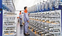 AG器人矫捷穿越配送